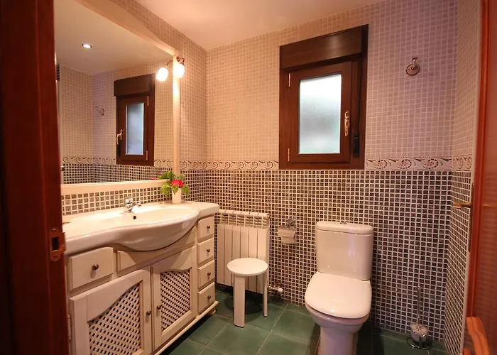 Miguelo, C.b Apartment Saravillo